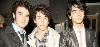 Illustration for article titled Will Dane Cook Or The Jonas Brothers Play Captain America?